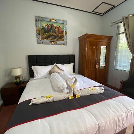 Guest House Pondok Puspa Ayu Кута Екстер'єр фото