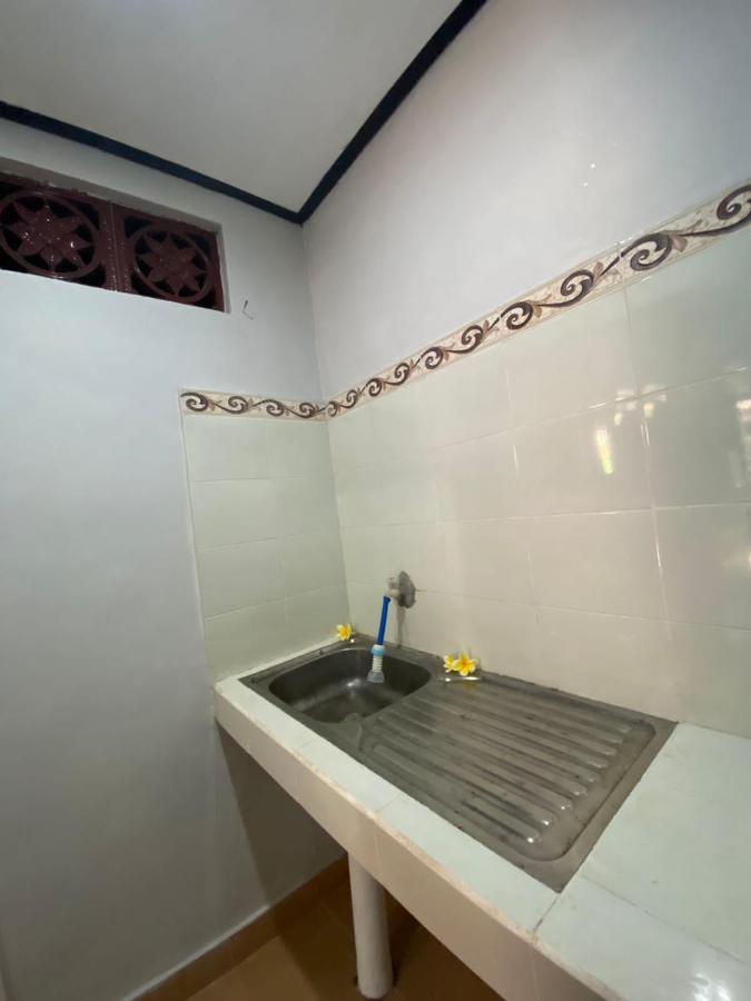 Guest House Pondok Puspa Ayu Кута Екстер'єр фото